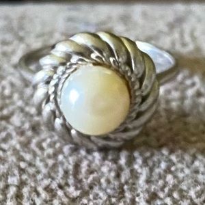 Silpada pearl ring